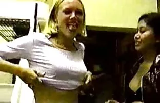 XXX వాసి pleasuring పాయువు మహిళా స్టాకింగ్స్