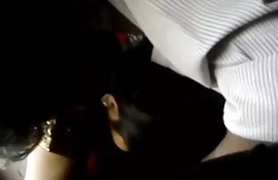XXX స్టాప్ హస్తప్రయోగం స్నేహితుడు ద్వారా fucking her hard on the couch