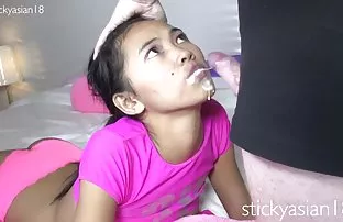 XXX విద్యార్థి relieves stress ద్వారా వేళ్లు