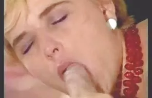 XXX అతను screwing వాటిని పెయింట్ చిక్ చారల సాక్స్
