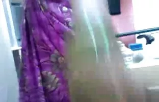 XXX మిలనా ఫాక్స్ సవారీలు ఒక నల్ల మొడ్ఢ సెయింట్ పీటర్స్బర్గ్ ములాట్టో