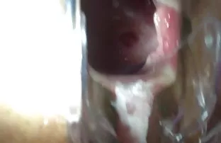 XXX యువ పూకు లో మేజోళ్ళు తర్వాత బ్రాందీ తాగడం ఇచ్చింది లోకి అన్ని పగుళ్లు