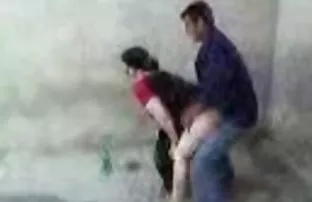 XXX భార్య మేజోళ్ళు