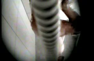 XXX ఫక్ రష్యన్ చిక్ తో బాటిల్ వోడ్కా while she sucked